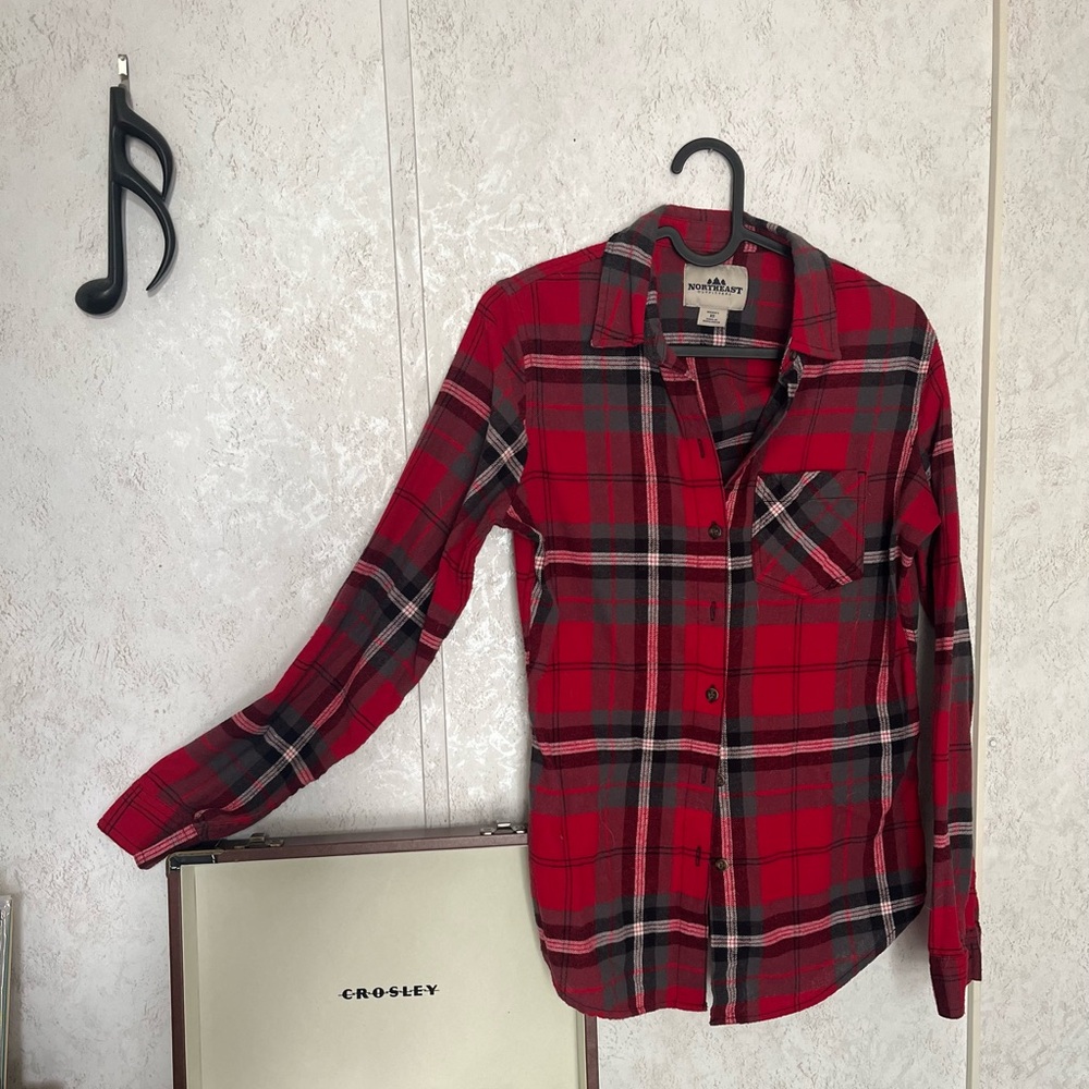 Northeast Outfitters Flannel Button-up